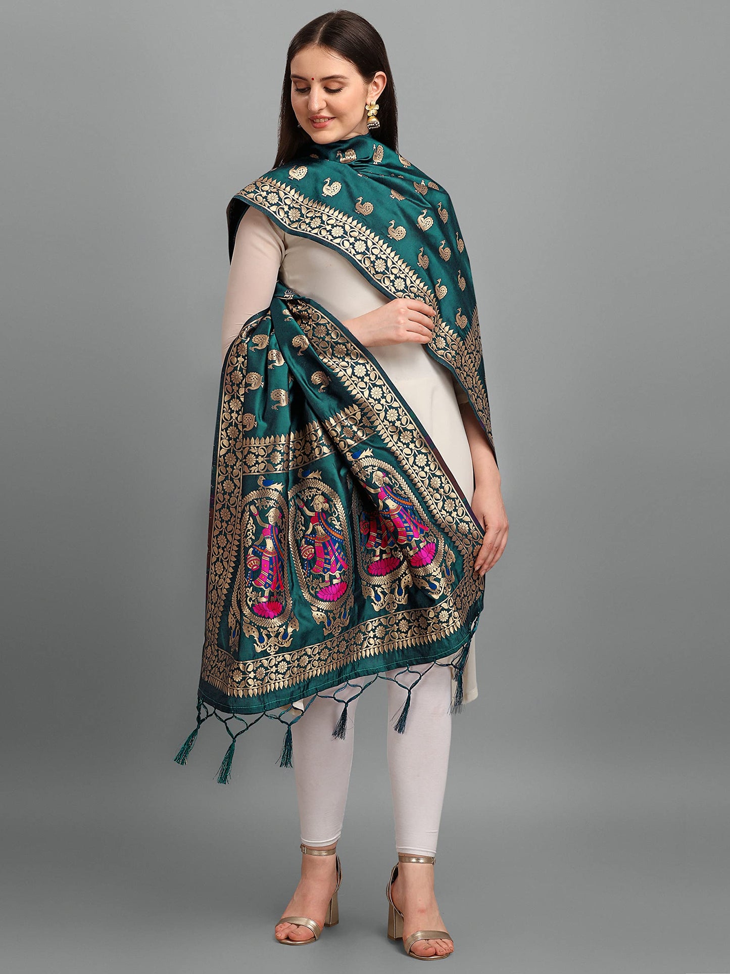 Banarasi Silk Dupatta with Intricate Zari Motifs