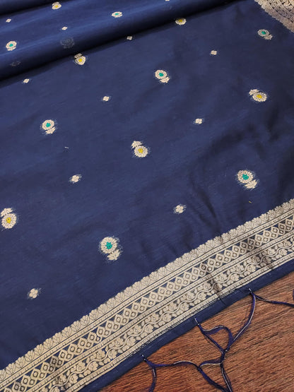 Navy Jacquard Suit Set with Zari Detailing – Luxe Woven Elegance