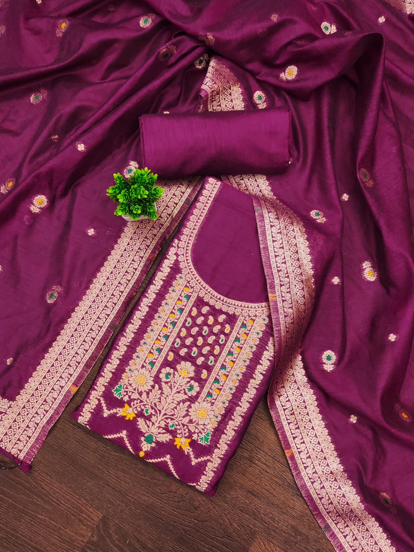 Purple Jacquard Suit Set with Zari Detailing – Luxe Woven Elegance