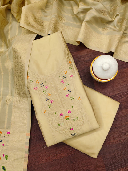 Elegant Banarasi Suit Set with Embroidered Neckline & Woven Dupatta